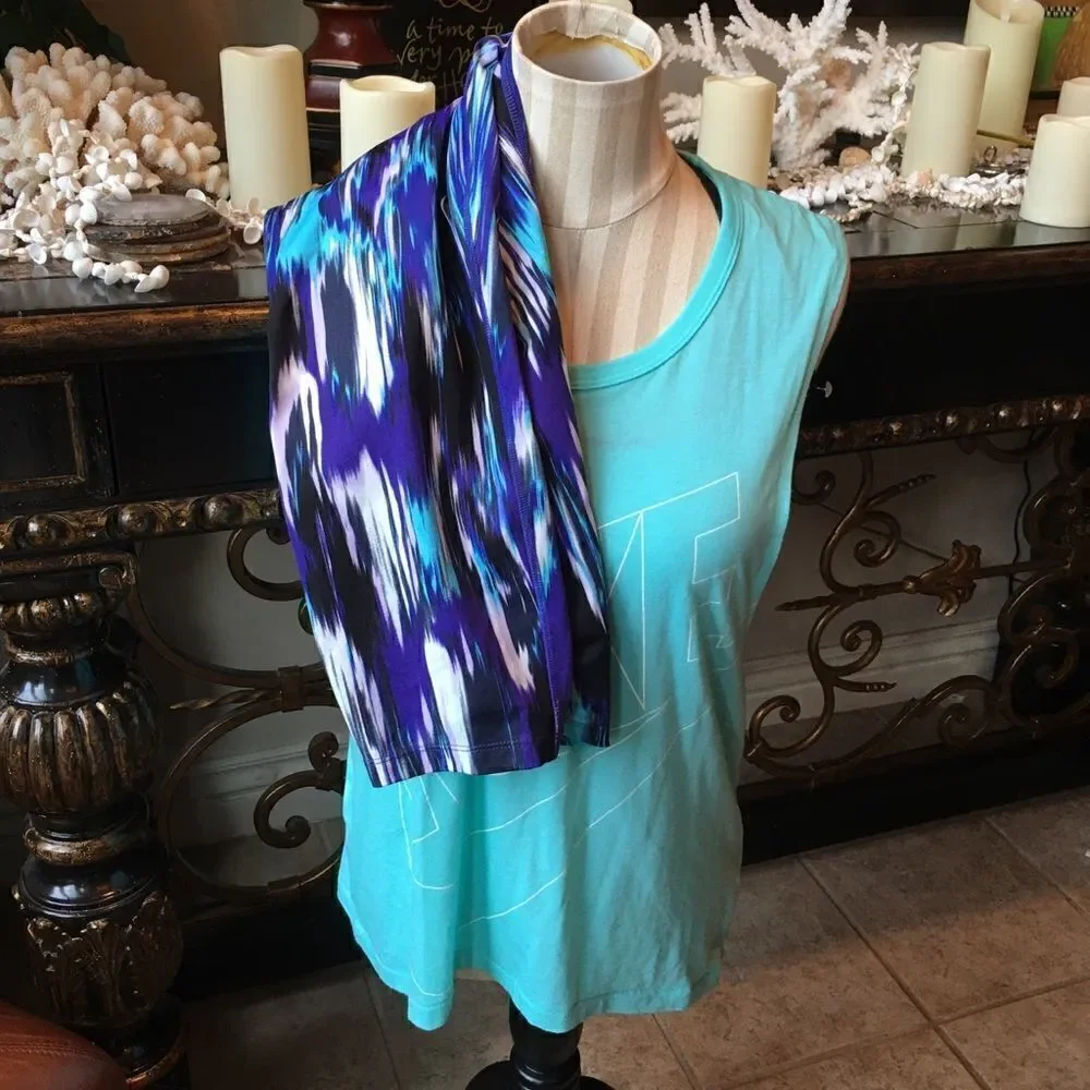 GREAT NIKE Overshirt fr SportsBra w Open underarms